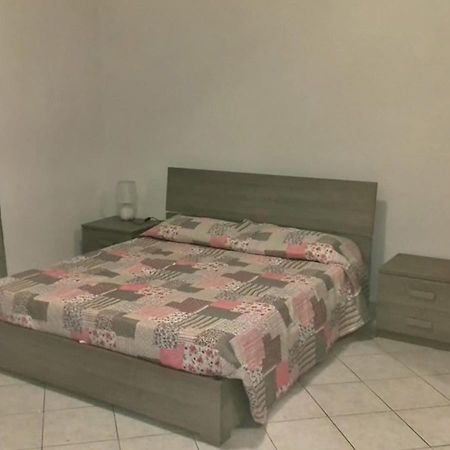 Galluras B&B Олбия Екстериор снимка
