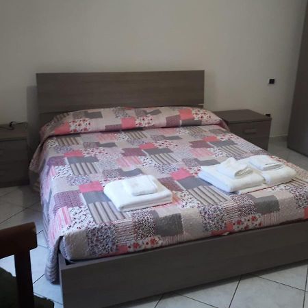 Galluras B&B Олбия Екстериор снимка