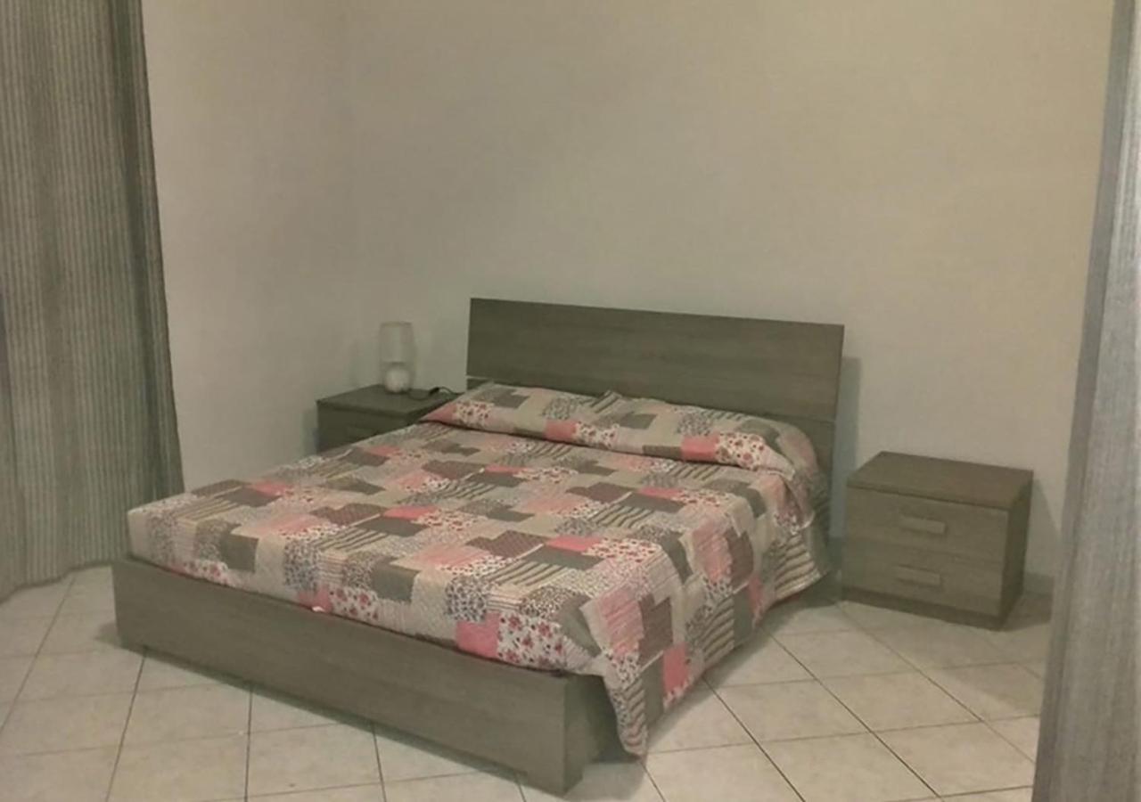 Galluras B&B Олбия Екстериор снимка